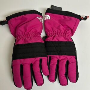 EUC girls North Face winter gloves sz M